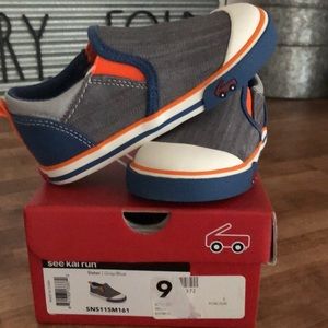 See Kai Run Slater Toddler Denim Shoes size 9